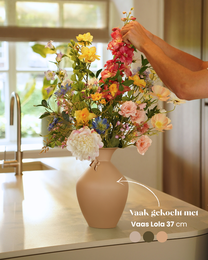 Artificial flower bouquet Fay