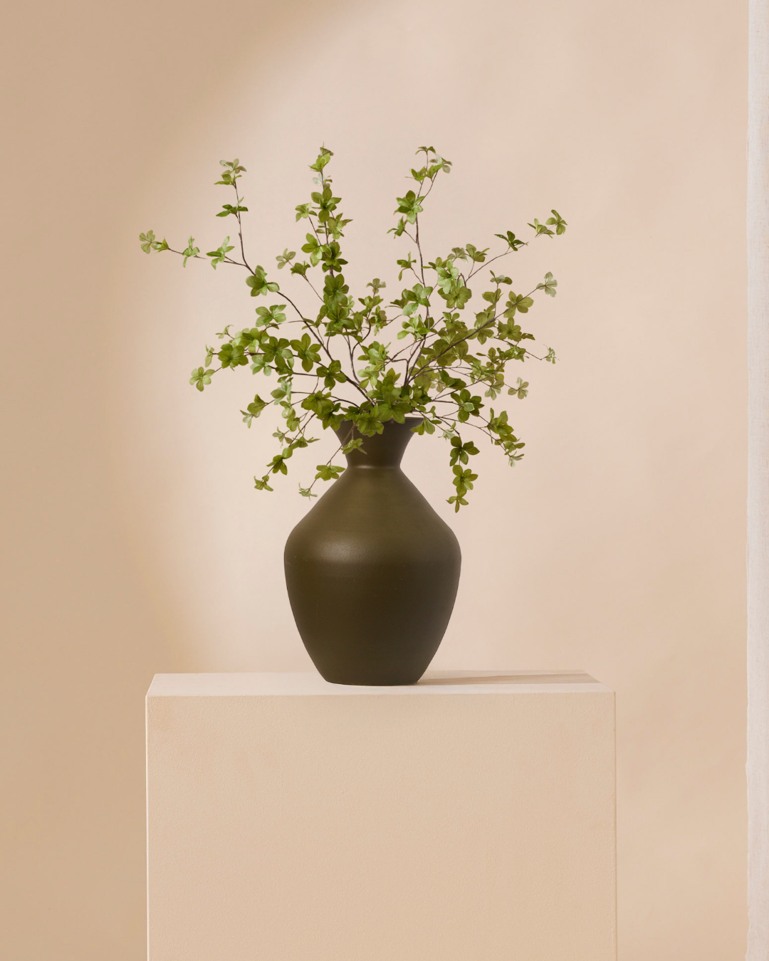 Lola vase 37 cm - green