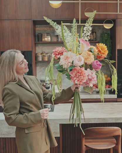 Artificial flower bouquet Maeve